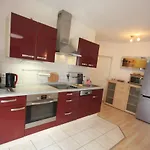 Windjammer Apartman *