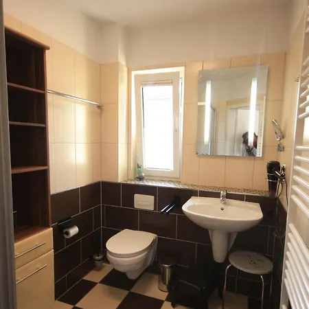 아파트 Windjammer