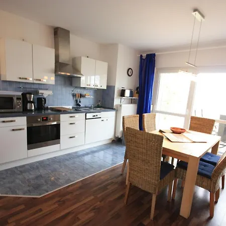 Windjammer Apartment *