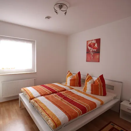 Windjammer Apartment *